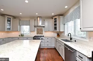 300 Rowland Ln, Line Lexington, PA 18932 - Photo 6