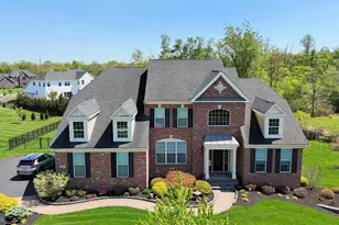 300 Rowland Ln, Line Lexington, PA 18932 - Photo 2