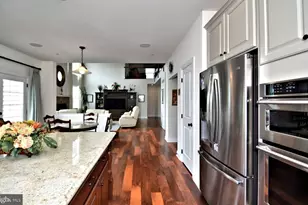 300 Rowland Ln, Line Lexington, PA 18932 - Photo 14