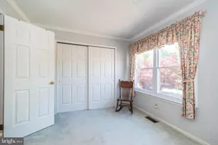 1607 Lakeview Cir, Yardley, PA 19067 - Photo 34