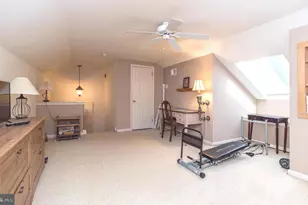1607 Lakeview Cir, Yardley, PA 19067 - Photo 36