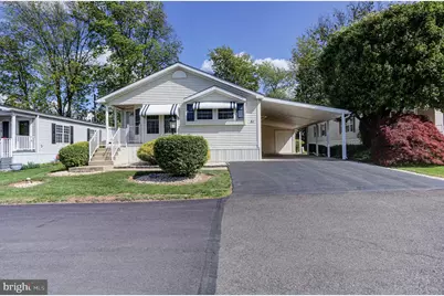 31 Pasture Lane, Chalfont, PA 18914 - Photo 4