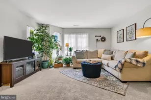 1307 Bennett Pl, Southampton, PA 18966 - Photo 8