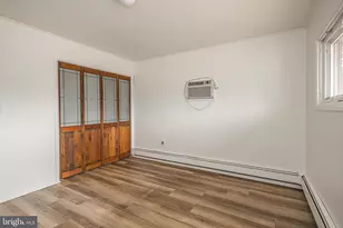 131 Hedge Rd, Levittown, PA 19056 - Photo 10