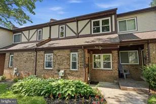 45 Hollybrooke Dr, Langhorne, PA 19047 - Photo 1