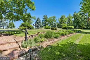 1720 Molasses Way, Quakertown, PA 18951 - Photo 68