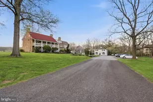 2319 Forest Grove Rd, Furlong, PA 18925 - Photo 4