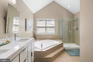 3901 Charter Club Dr, Doylestown, PA 18902 - Photo 28