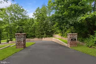102 Pickwick Dr, Doylestown, PA 18901 - Photo 84