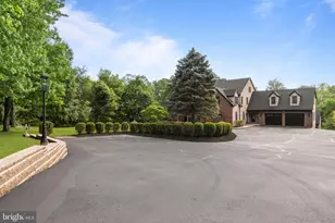 102 Pickwick Dr, Doylestown, PA 18901 - Photo 96