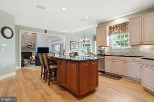25 Alexanders Ct, Newtown, PA 18940 - Photo 32