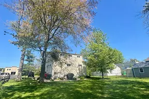 520 Olive St, Warminster, PA 18974 - Photo 8