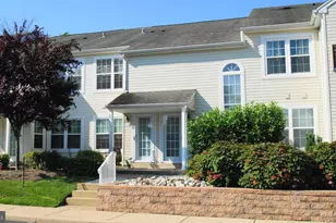 18010 Beacon Hill Dr, Southampton, PA 18966 - Photo 1