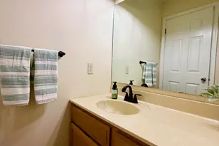 60 Carousel Cir, New Britain, PA 18901 - Photo 16