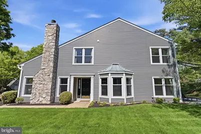 7 Randolph Court, Newtown, PA 18940 - Photo 2