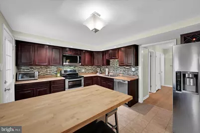 616 S Oxford Valley Road, Fairless Hills, PA 19030 - Photo 12