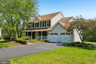 116 Longwood Cir, Doylestown, PA 18901 - Photo 4
