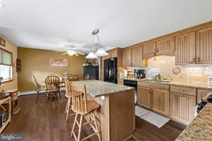 1522 Hampton Rd, Bensalem, PA 19020 - Photo 10