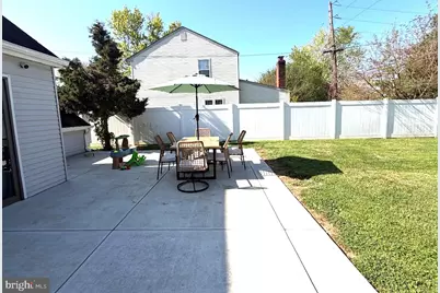 609 S Queen Anne Drive, Fairless Hills, PA 19030 - Photo 24