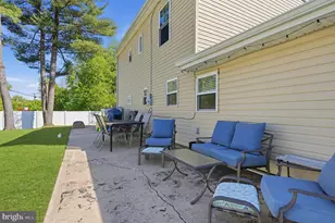 2 Pumpkin Hill Rd, Levittown, PA 19056 - Photo 42