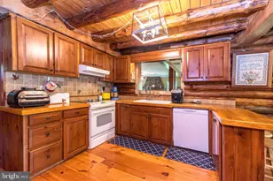 1502 Mission Rd, Quakertown, PA 18951 - Photo 12