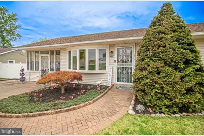 274 Wyandotte Road, Fairless Hills, PA 19030 - Photo 2