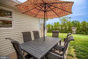 274 Wyandotte Rd, Fairless Hills, PA 19030 - Photo 32