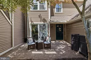 1586 Bud Ln, Yardley, PA 19067 - Photo 2