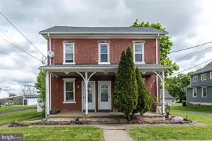 29 N Main St, Richlandtown, PA 18955 - Photo 1