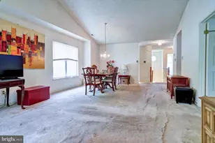2607 Lynbrooke Dr, Yardley, PA 19067 - Photo 4