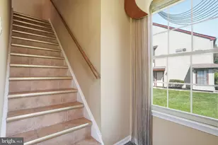 4016 Barry Ct, Holland, PA 18966 - Photo 4