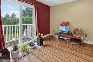 280 Olive St, Warminster, PA 18974 - Photo 26