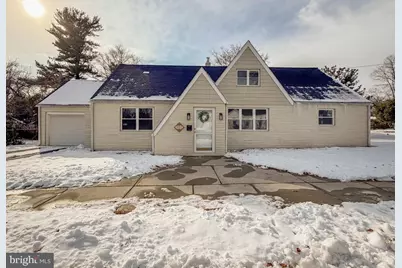 101 Walnut Lane, Yardley, PA 19067 - Photo 2