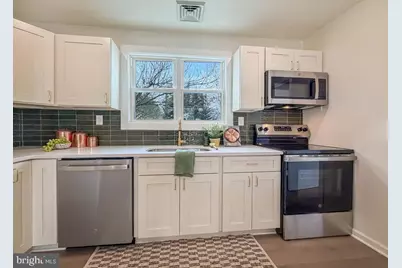 101 Walnut Lane, Yardley, PA 19067 - Photo 12