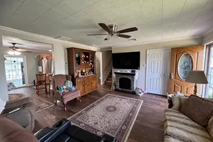 225 Park Ave, Bristol, PA 19007 - Photo 24