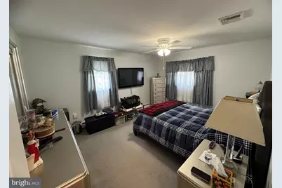 225 Park Avenue, Bristol, PA 19007 - Photo 46