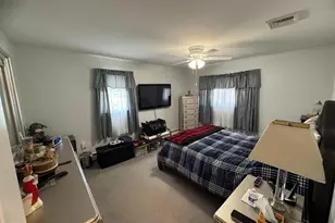 225 Park Ave, Bristol, PA 19007 - Photo 46
