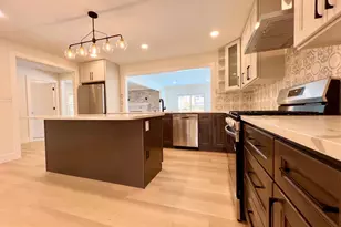 400 Deb Ln, Warminster, PA 18974 - Photo 8