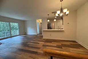 604 W Society Pl, Newtown, PA 18940 - Photo 2