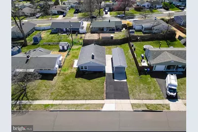 49 Mistletoe Lane, Levittown, PA 19054 - Photo 20