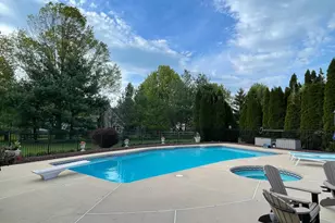 5117 Downs Run, Pipersville, PA 18947 - Photo 2