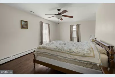 131 N Hawthorne Avenue, Langhorne, PA 19047 - Photo 24
