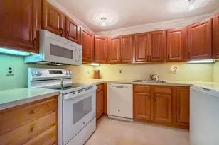 44 Cotton Rd, Levittown, PA 19057 - Photo 6