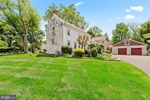 290 Foxcroft Dr, Warminster, PA 18974 - Photo 94