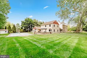 290 Foxcroft Dr, Warminster, PA 18974 - Photo 90