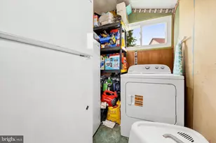 176 Cobalt Ridge Dr S, Levittown, PA 19057 - Photo 18