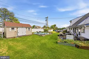 176 Cobalt Ridge Dr S, Levittown, PA 19057 - Photo 34
