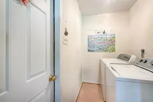 129 South Dr, Newtown, PA 18940 - Photo 12