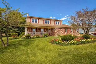 129 South Dr, Newtown, PA 18940 - Photo 1