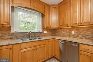 903 N Ridge Rd, Perkasie, PA 18944 - Photo 24